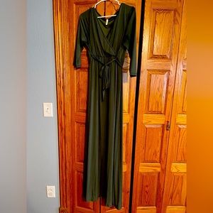 Women’s Plus Size Olive Green Maternity Dress